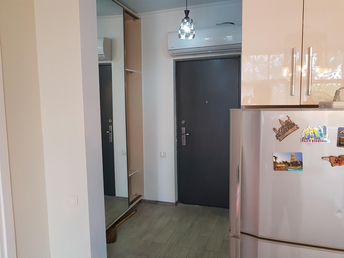 Apartments Cira 01 باتومي المظهر الخارجي الصورة